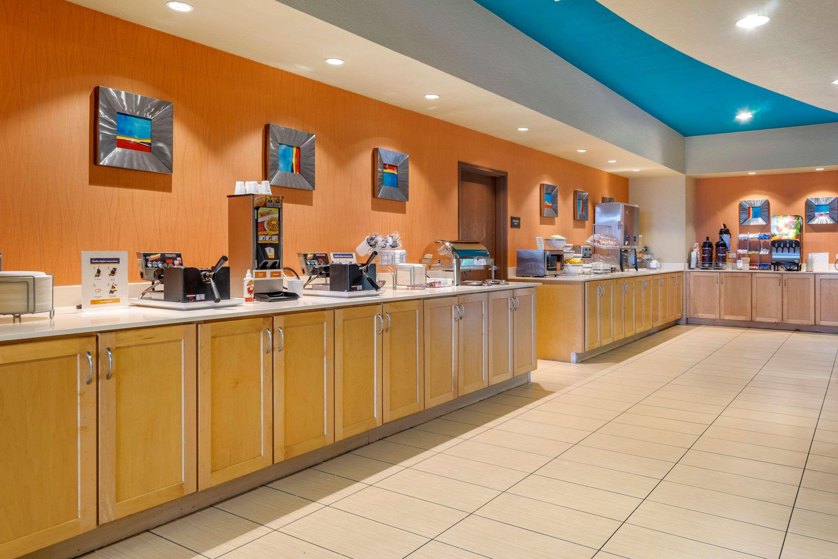 Hampton Inn By Hilton Tampa Fairgrounds Casino Εξωτερικό φωτογραφία