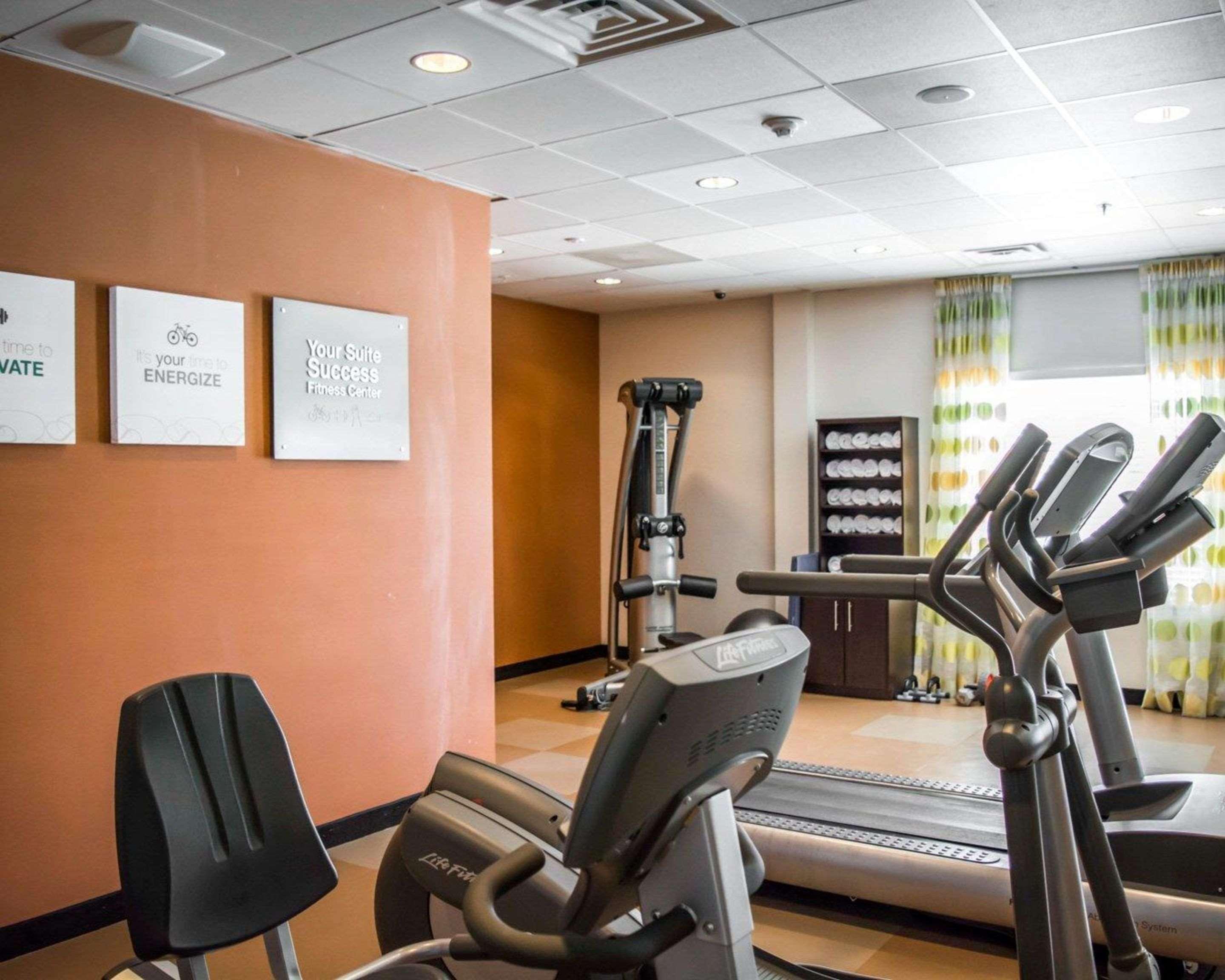 Hampton Inn By Hilton Tampa Fairgrounds Casino Εξωτερικό φωτογραφία