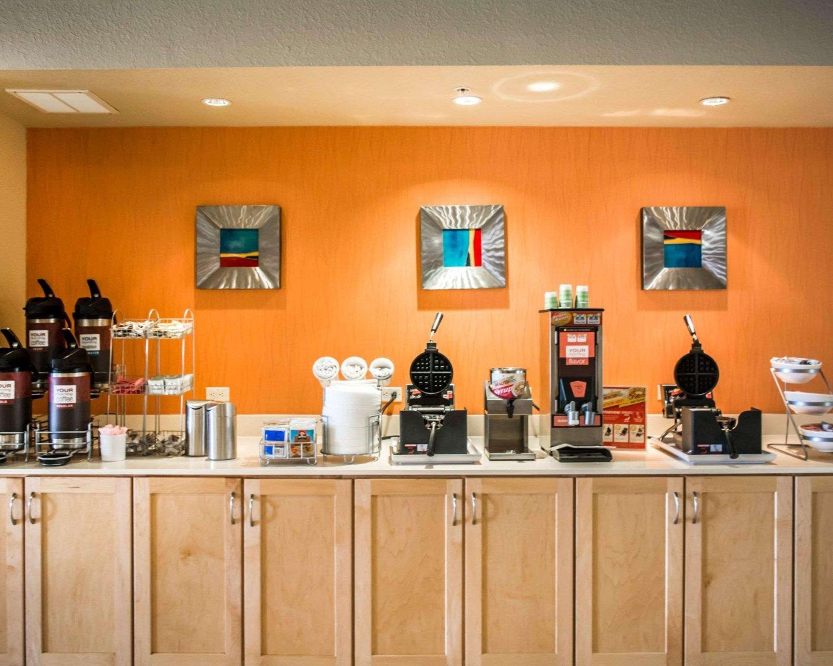 Hampton Inn By Hilton Tampa Fairgrounds Casino Εξωτερικό φωτογραφία
